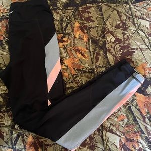 Athletic works leggings